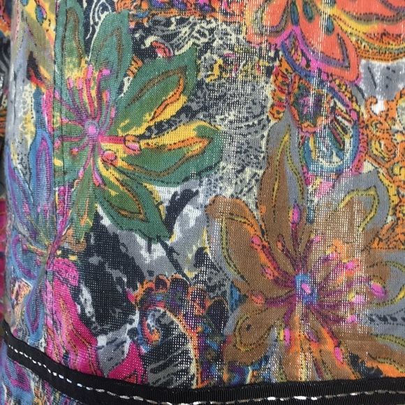 Metallic Floral Jacket - Picture 5 of 5